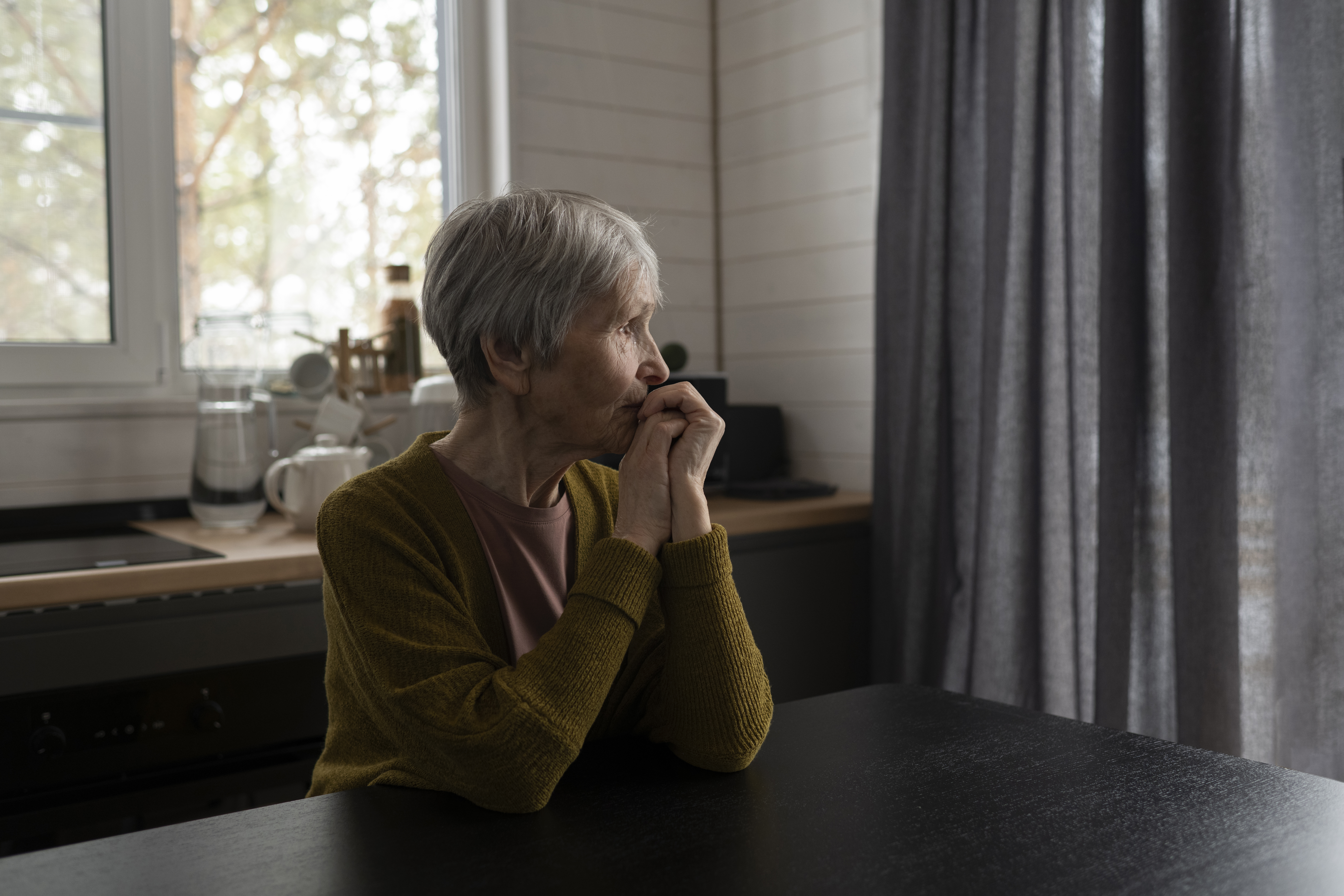 Worried woman who needs a Missouri Will Lawyer