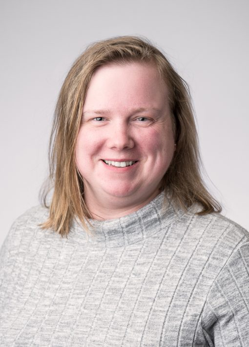 Martin_Aura-1416-Edit-Square